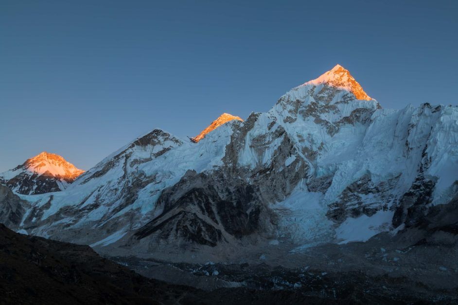 Mount Everest glacier melting fast: study