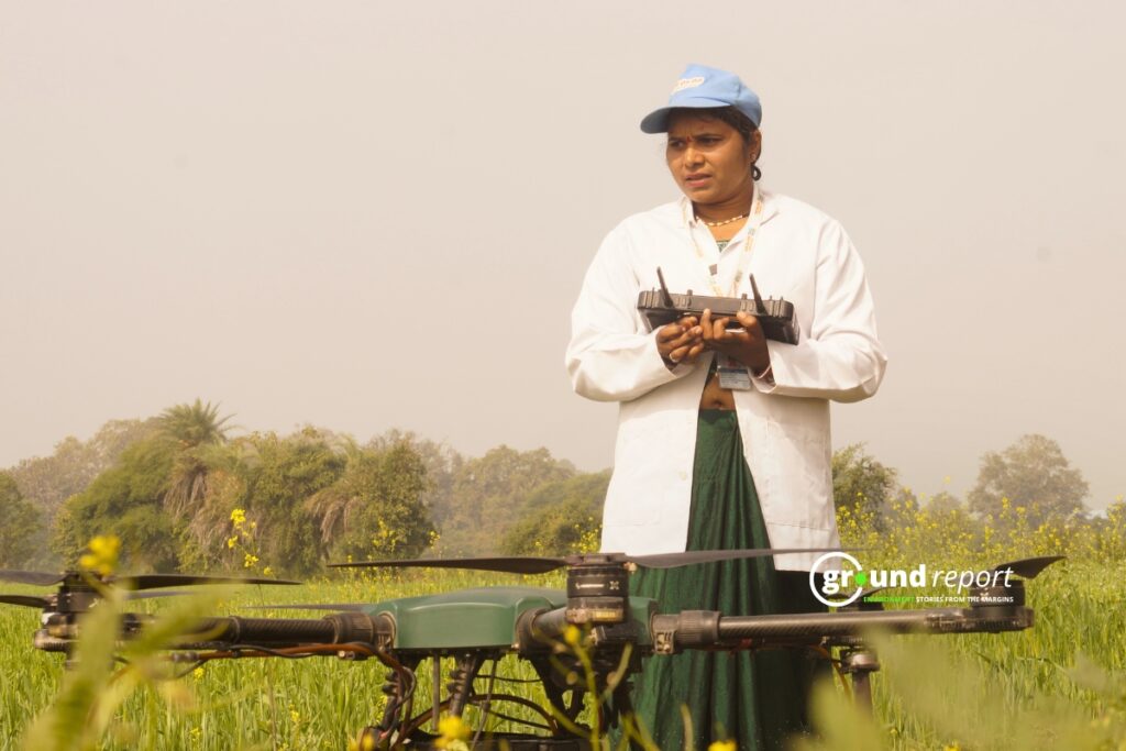 Vandana Kewat—the 'Drone Didi' from Bhanpur village in Madhya Pradesh—explaining how a drone works.
