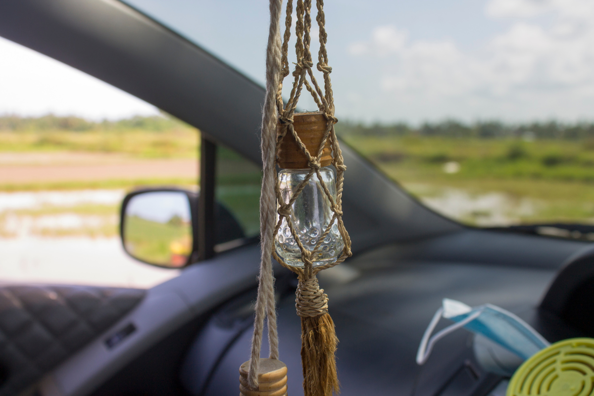 How Your Wall Art and Car Perfume Define Your Vibes