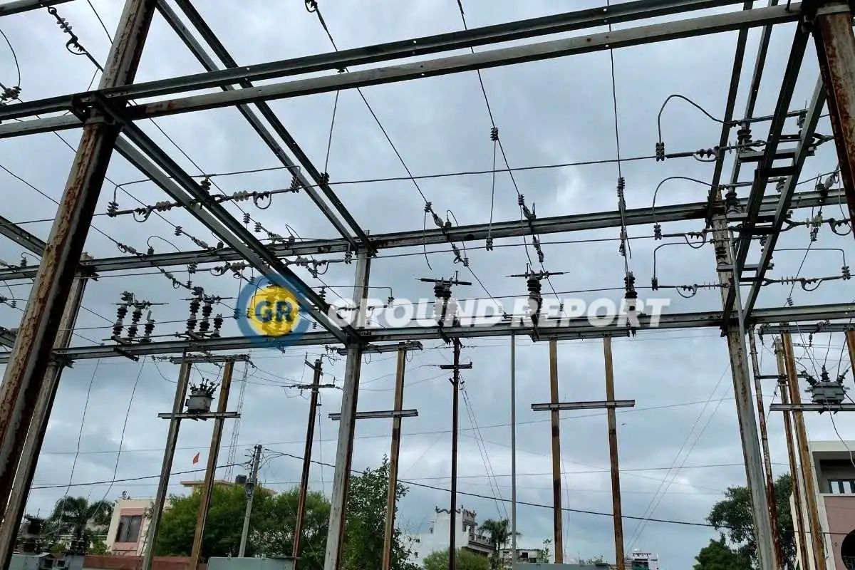 Why is there a power cut every time it rains in India?