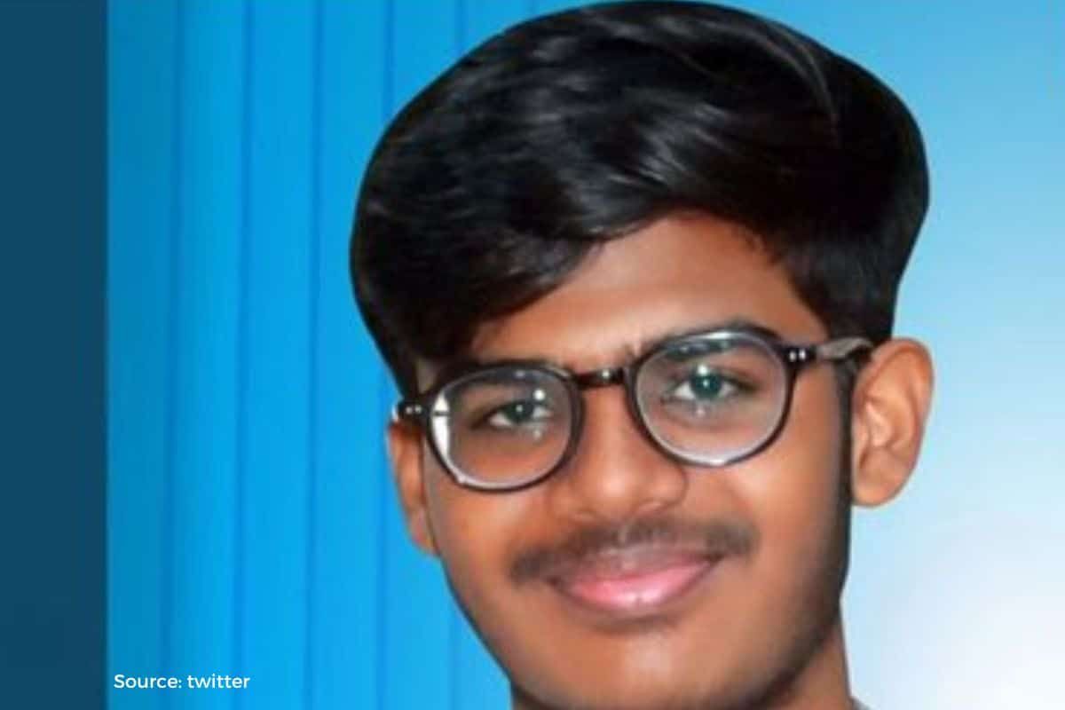 Who is NEET UG topper Prabanjan J?