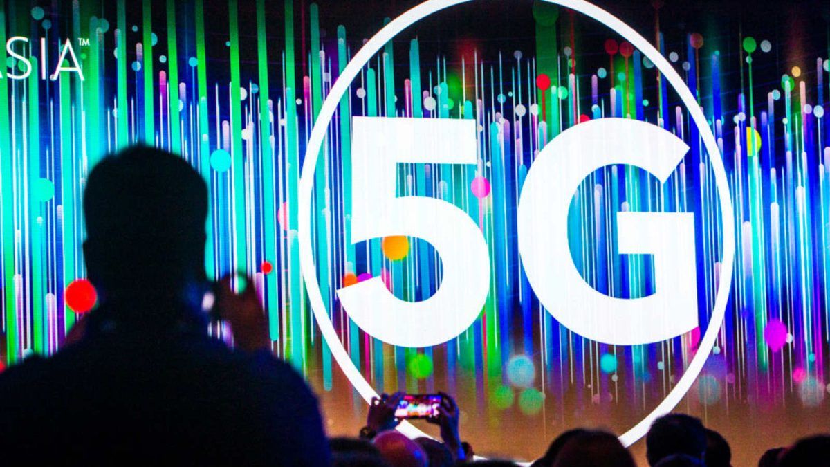 How do 5G signals affect air travel? Explained