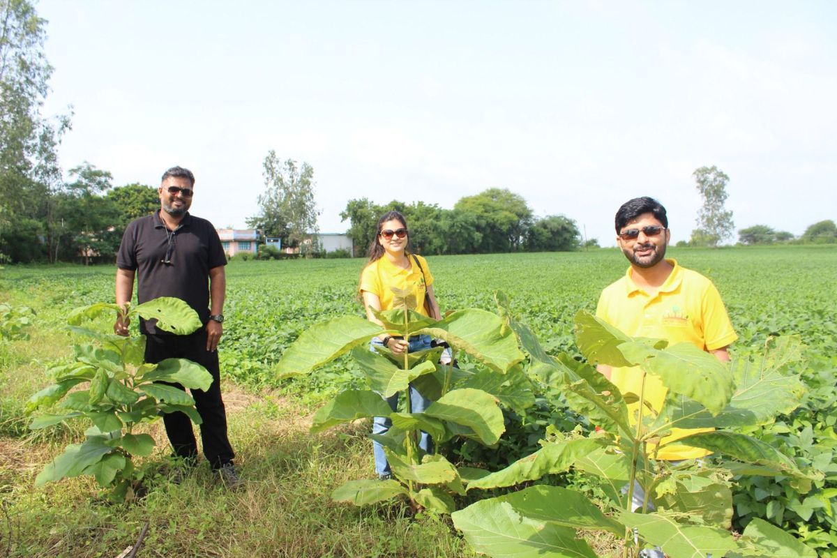 GROW-TREES ने शुरु किया खेतों की मेढ़ पर वृक्ष लगाने का काम