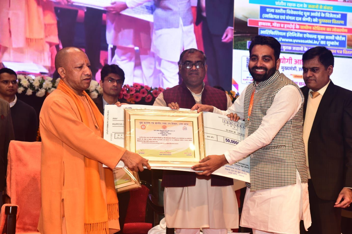पर्यावरण रक्षक सुंदरम तिवारी को मिला विवेकानंद युवा पुरस्कार