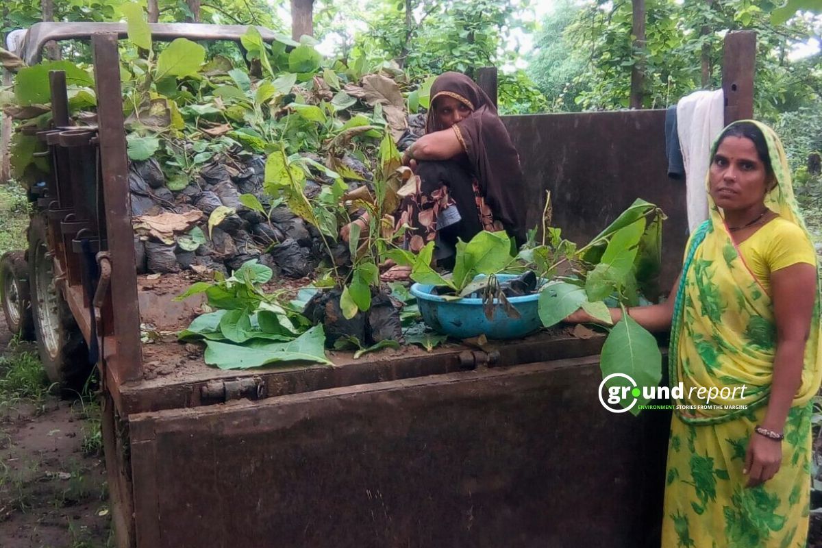 किसान बांध रहे खेतों की मेढ़ ताकि क्षरण से बची रहे उपजाउ मिट्टी