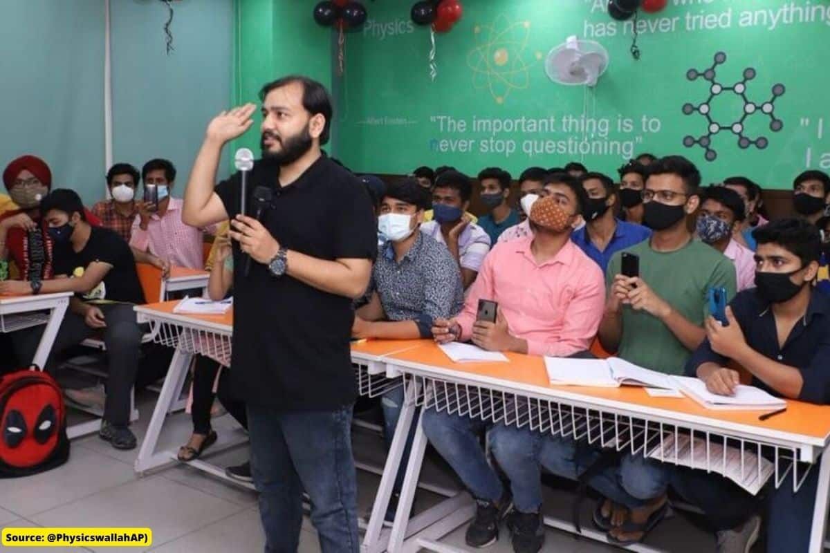 Success story of Edtech startup physicswallah, who owns it?