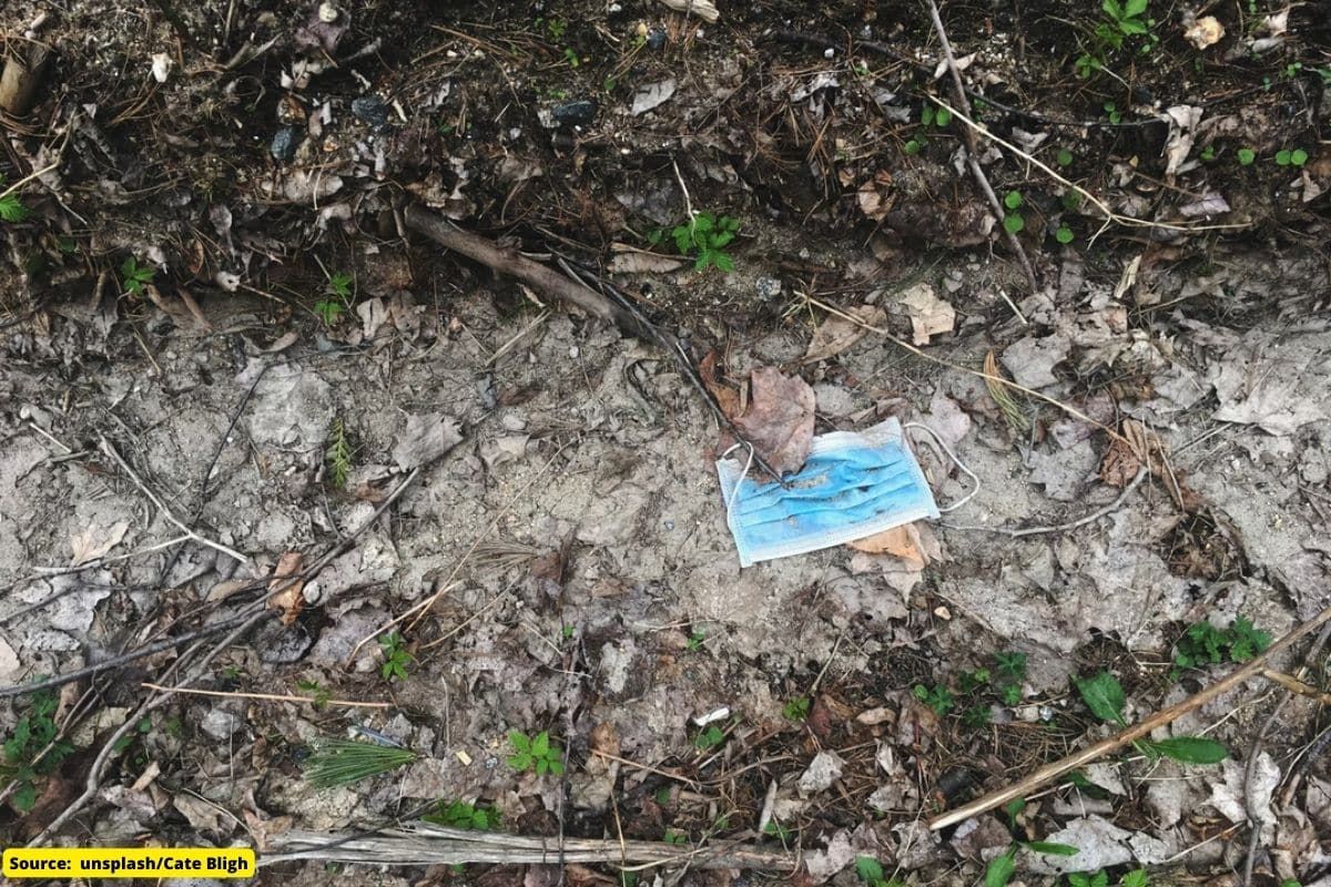 How much microplastic generated from face masks every year in India?