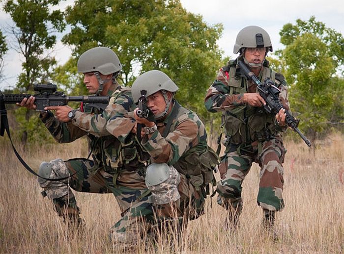 These 10 countries allow foreigners to join their army