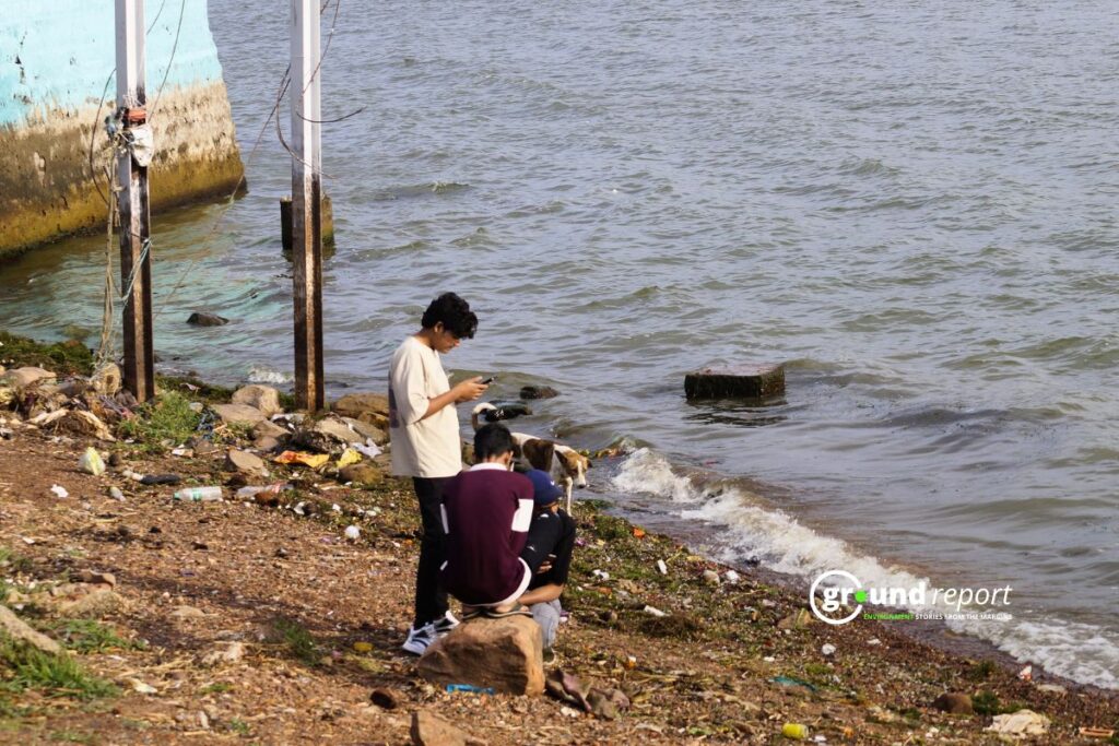 Bhopal Uper Lake Plastic Pollution Issue