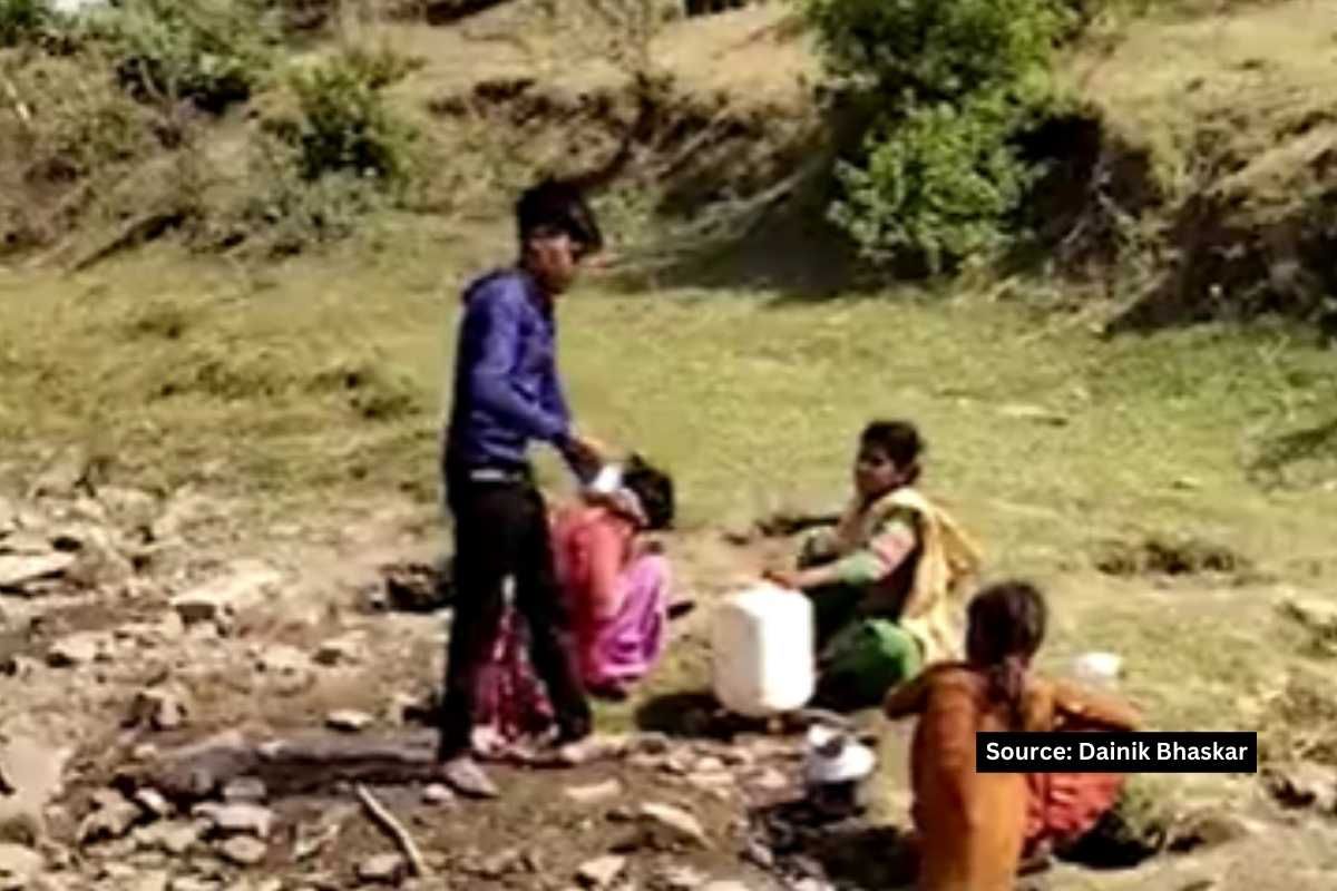 Ashok Nagar: Villages still fighting for basic amenities like water and more!
