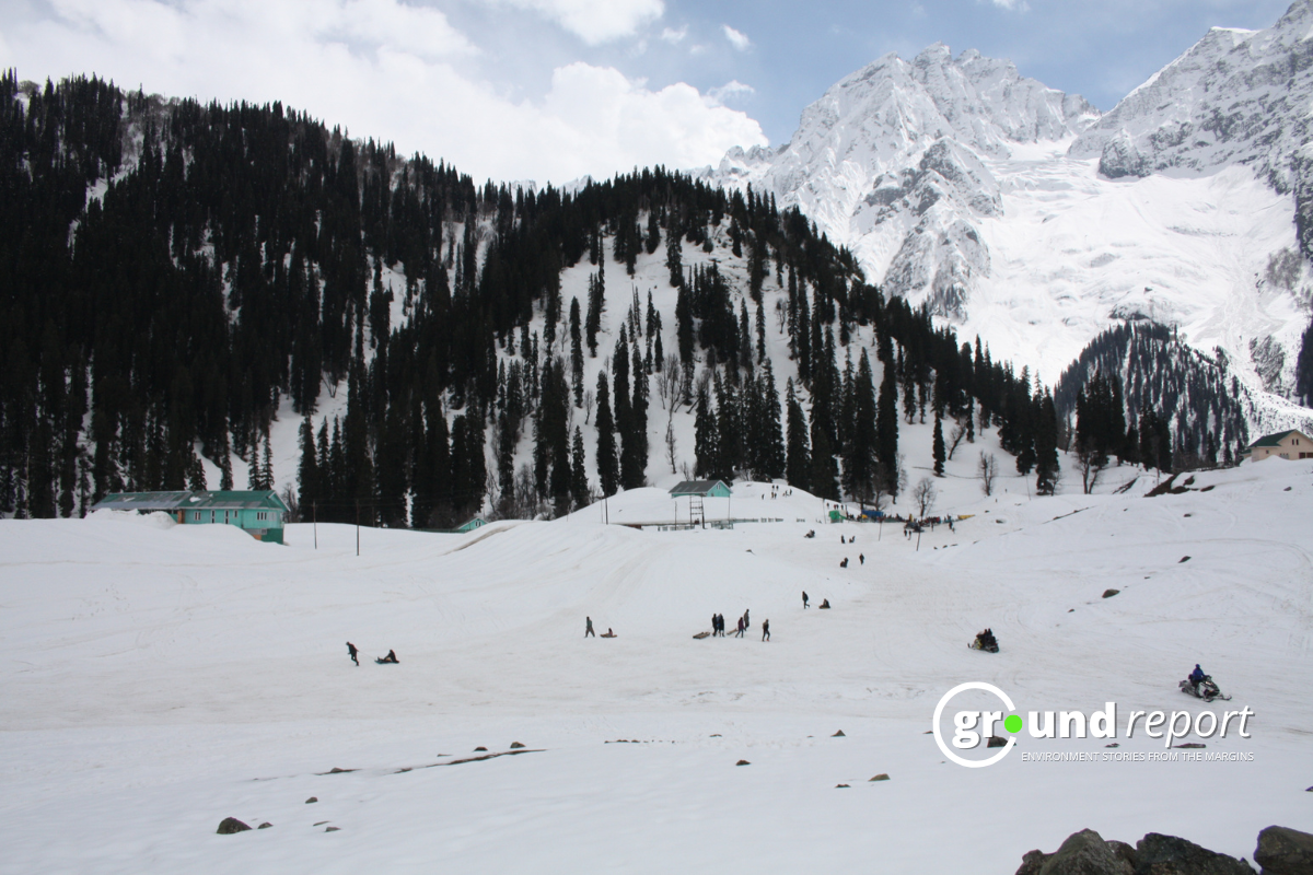 China lost of 26% glacier area over the past six decades