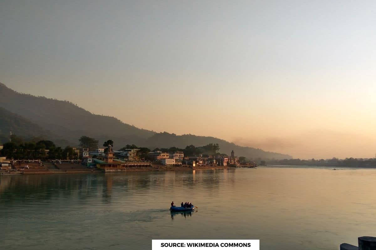 Clothing fibers main source of microplastic pollution in Ganges: Study