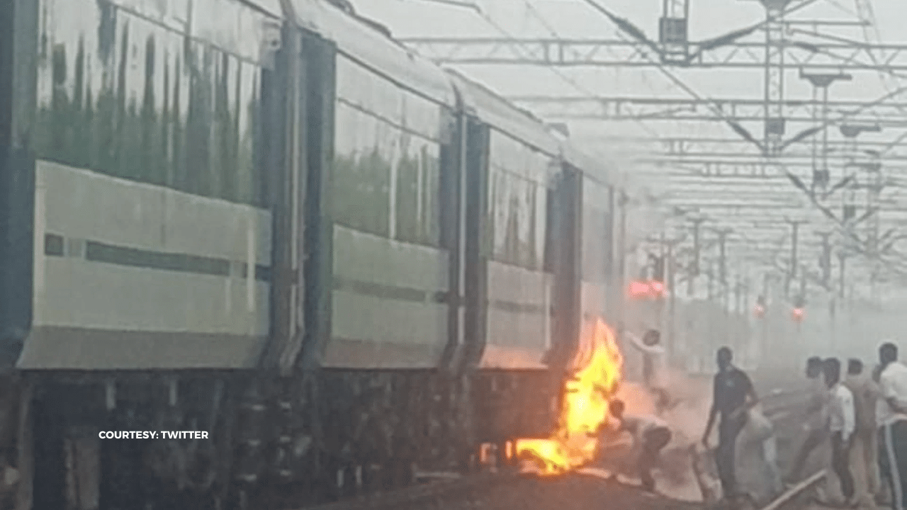 Bhopal: Vande Bharat train battery box catches fire, no injuries reported