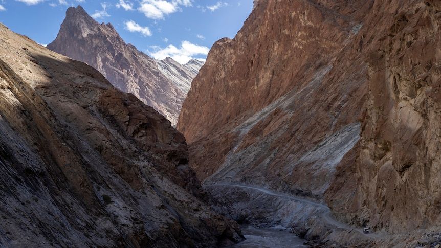 China is deploying missile and rocket regiment in Ladakh