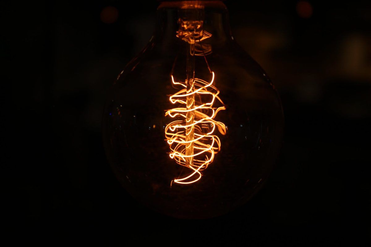 Villages in Kashmir continue to reel under darkness due to power cuts