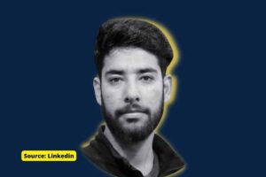 Who is Kashmiri Journalist Aakash Hassan stopped at Delhi Airport?