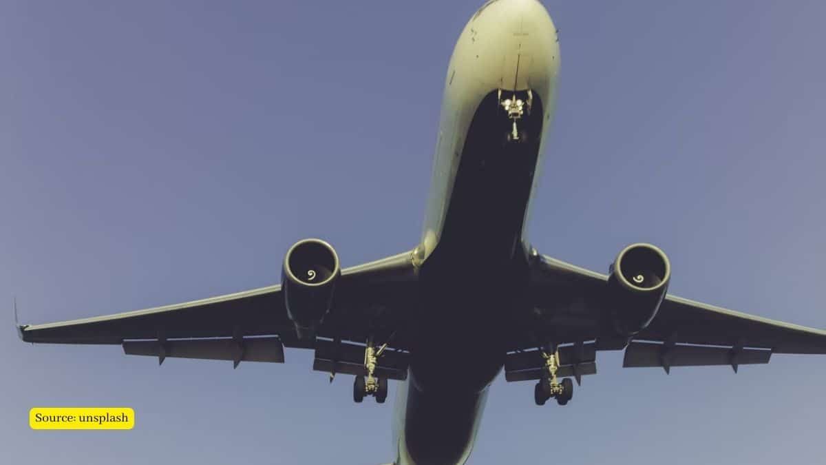 Flying of few, and its insidious connection to climate change