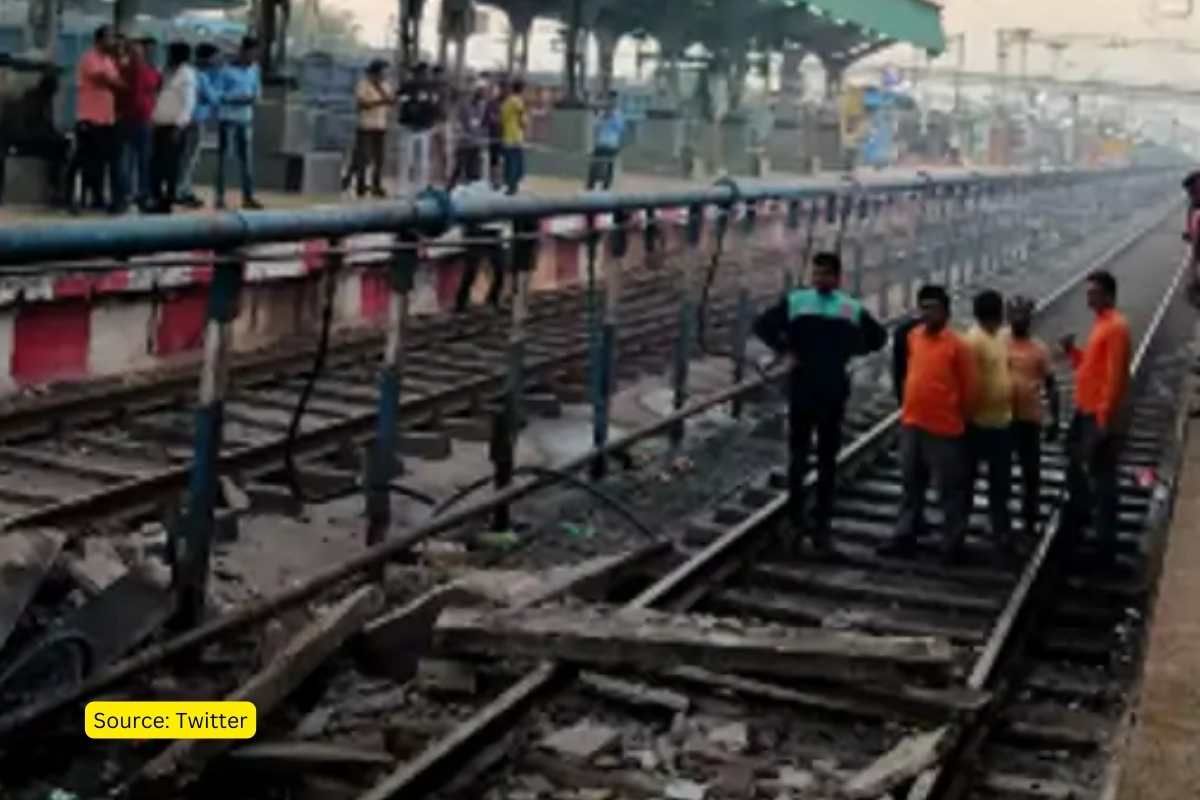 In Pics: A portion of a foot-over bridge collapsed in Chandrapur