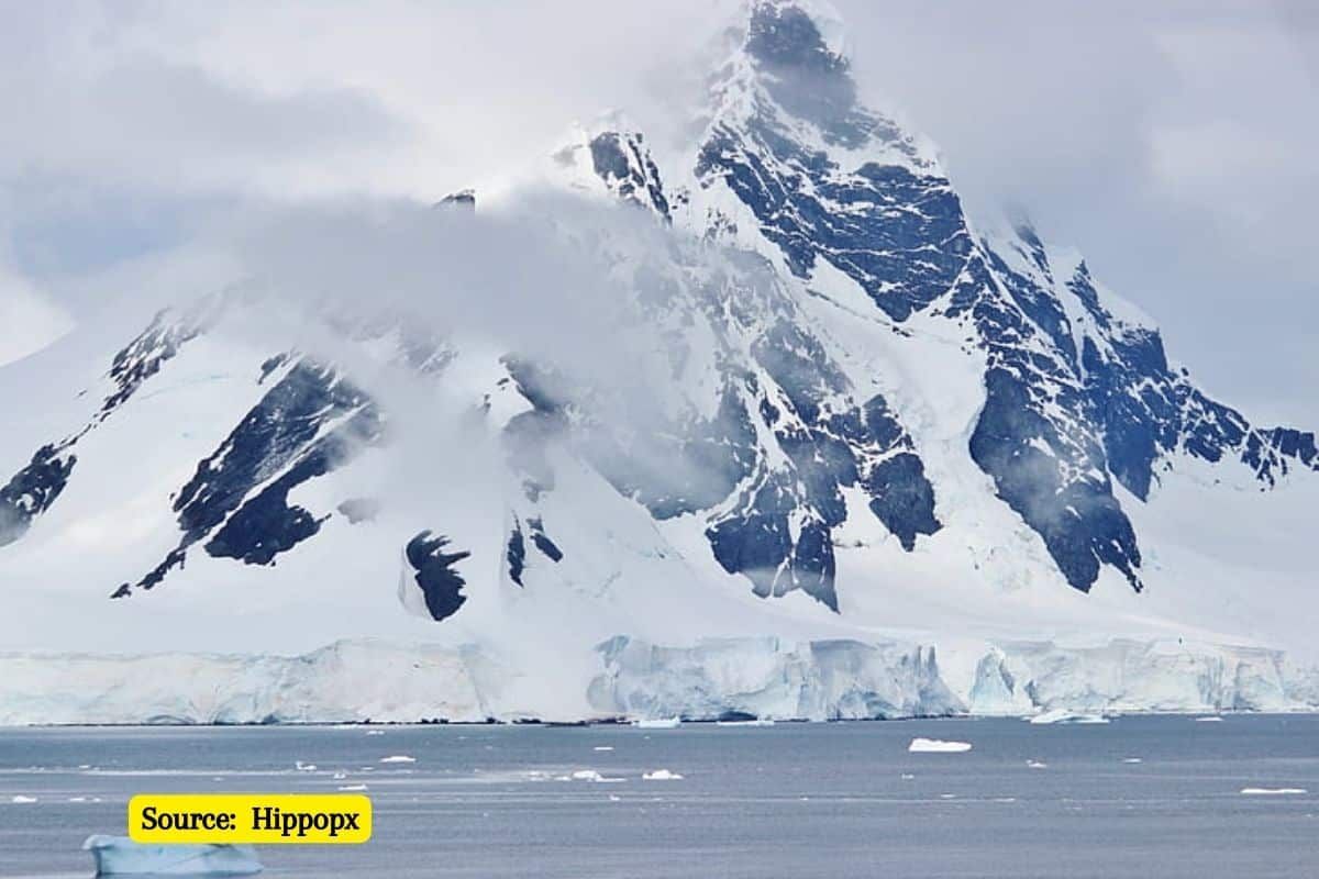 What is hidden beneath Antarctic ice, White Walkers?