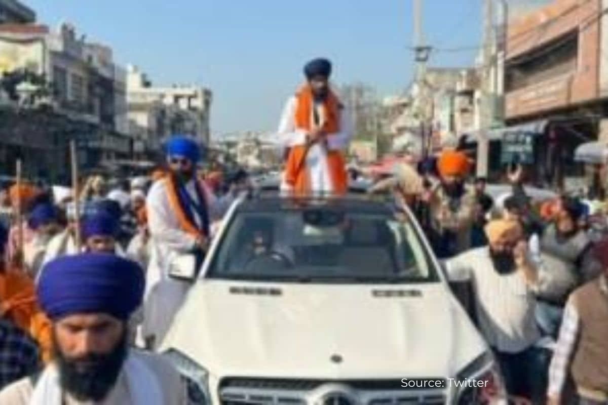 Who is Premnath Mehani owner of Mercedes which Amritpal is using?