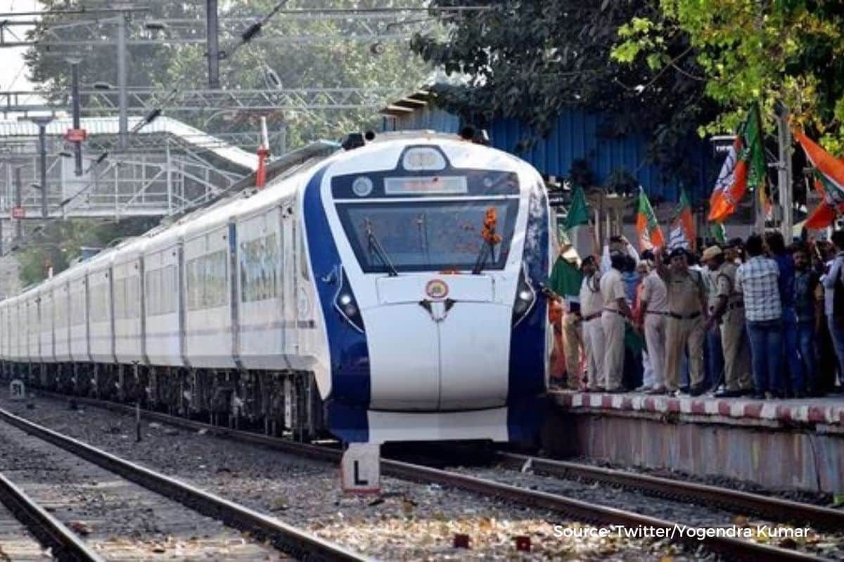 Indore to Bhopal Vande Bharat train schedule and ticket price