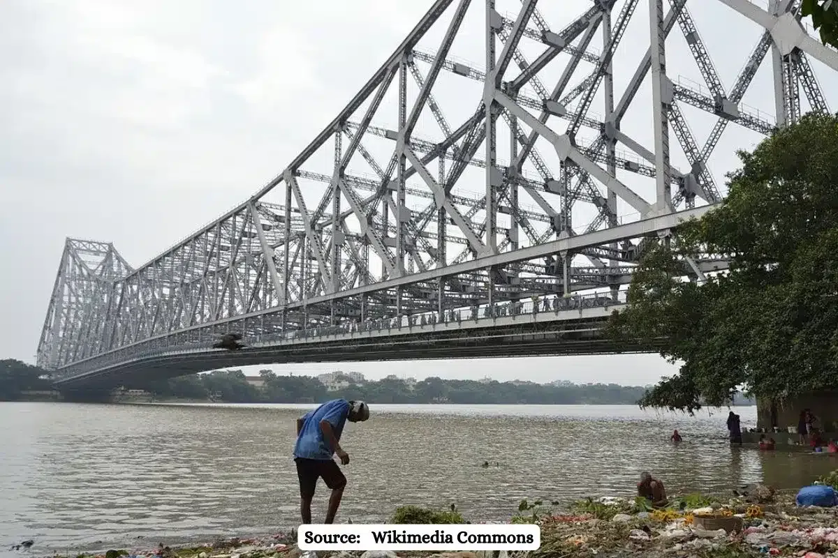 NGT orders probe into Hooghly river pollution