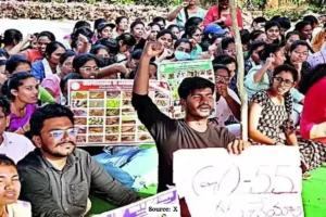 Students protest against land allocation for High Court in Hyderabad