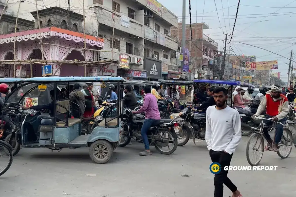 What is a smart city? How many such cities have been built in India so far?