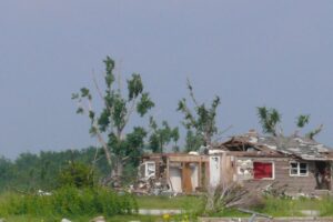 Oklahoma newsroom didn't stop working even after tornado hit their office