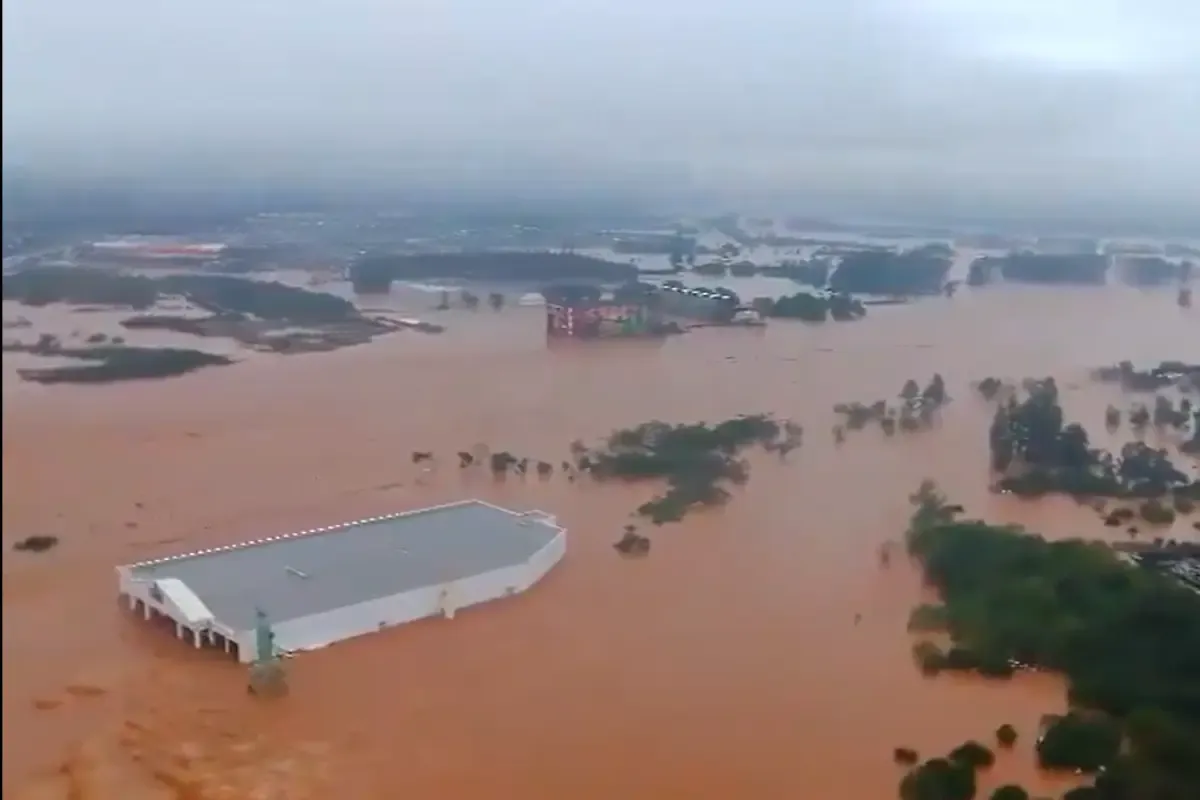 Brazil floods: ब्राज़ील में बाढ़ से 75 लोगों की मौत 100 से ज़्यादा लापता