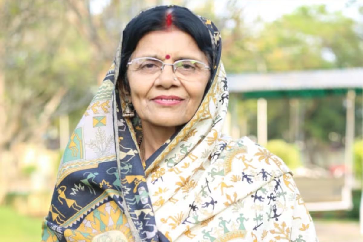 Who is Jyotsna Charandas Mahant won elections in Hasdeo Protest region?