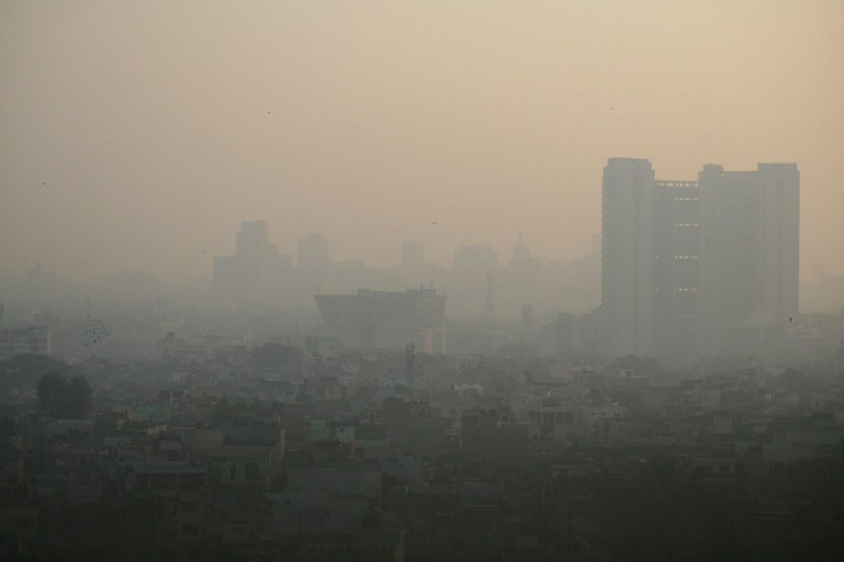 Delhi's air pollution, many residents have breathing problems