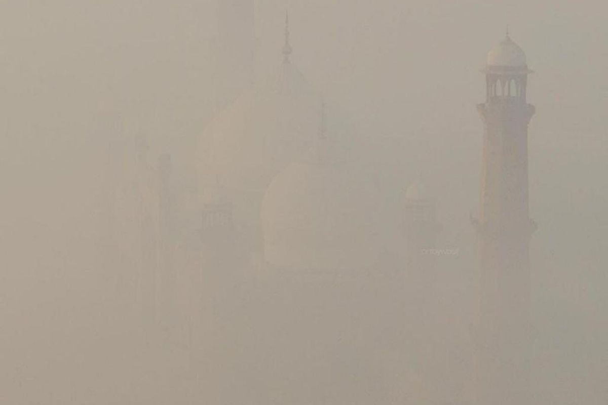 Why Pakistan blaming India for air pollution in Lahore?