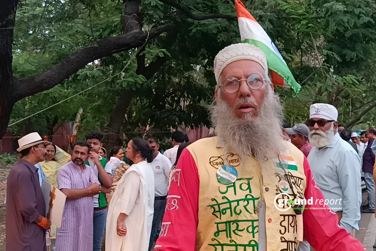 man bhopal protest poster