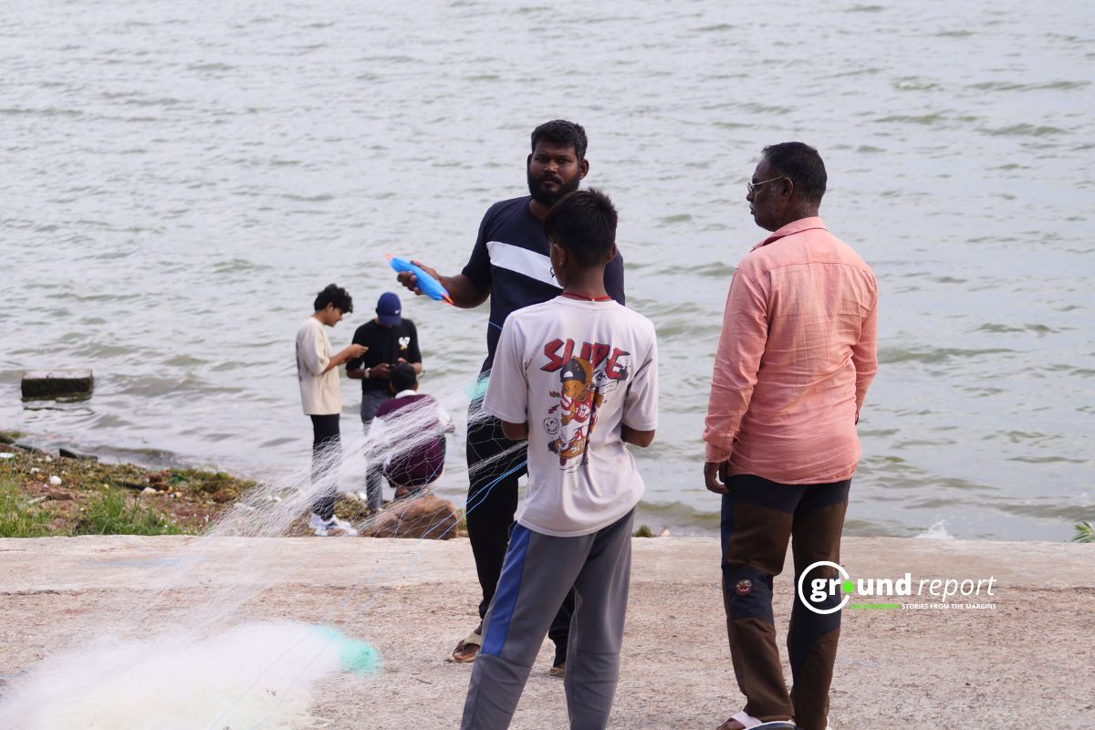 How can Bhoj wetland address the issue of microplastics12