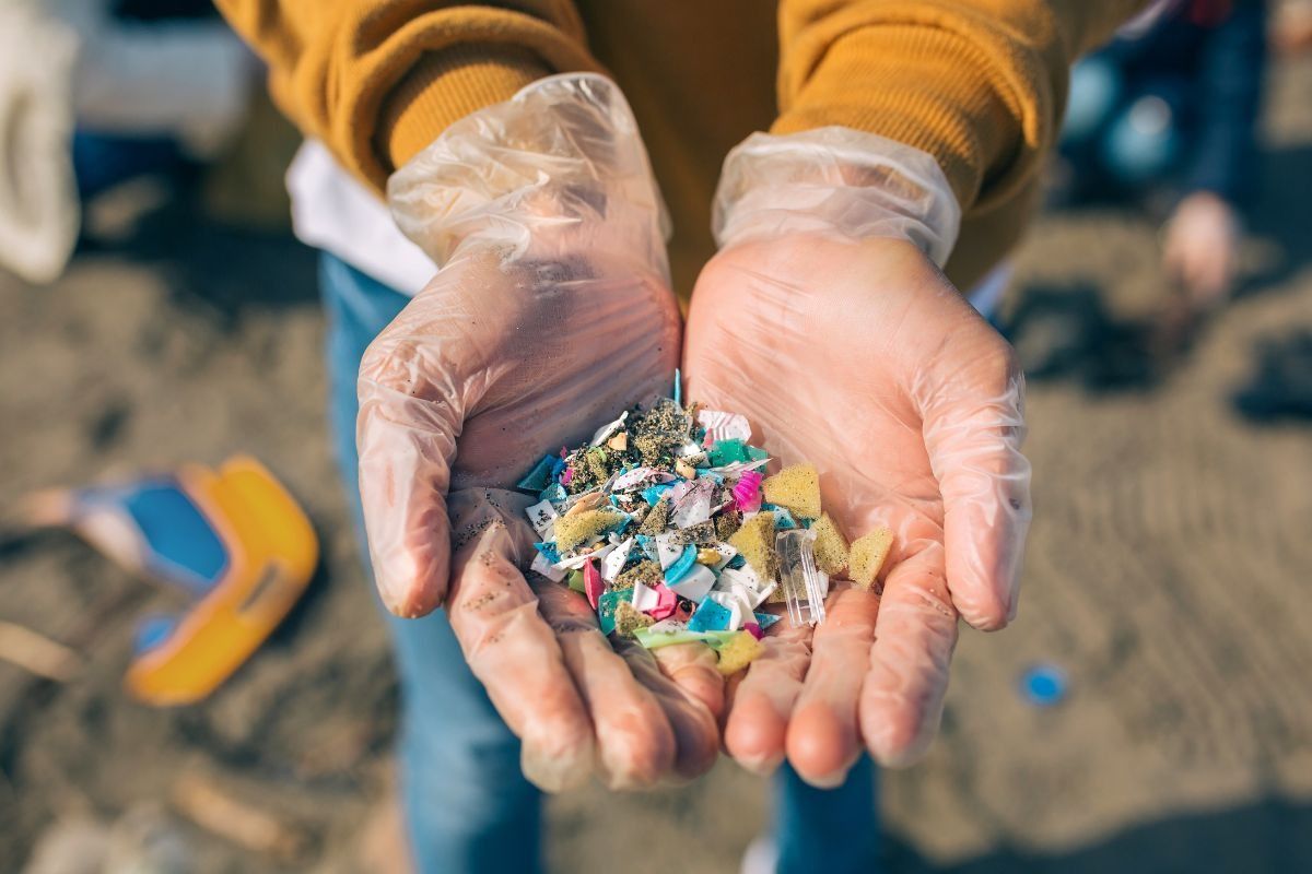 Microplastics in Air May Damage Lungs, Study Finds