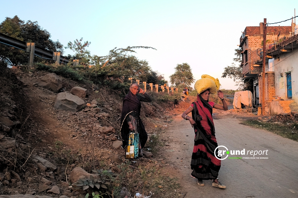woman in Rajgarh Madhya Pradesh Walked 10 KM for Justice after failed tubal ligation operation