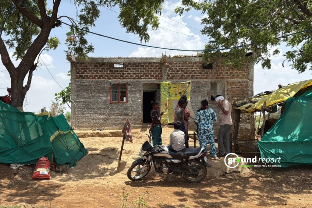 The Beldar family is talking to people from the Ahimsa Welfare Society about the social ostracism because of Varsha’s child marriage