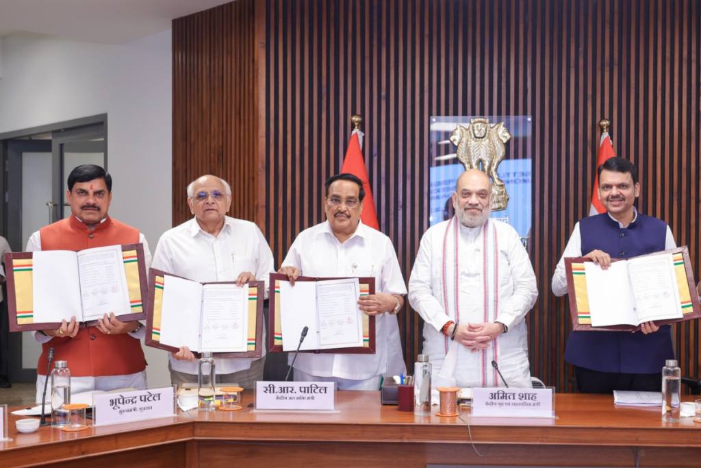 sardar sarovar agreement MP gujrat