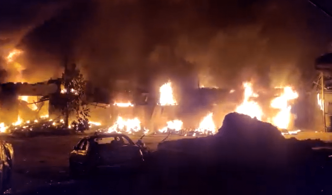 Cop among four dead in violent Jaffrabad clashes, Sec 144 imposed