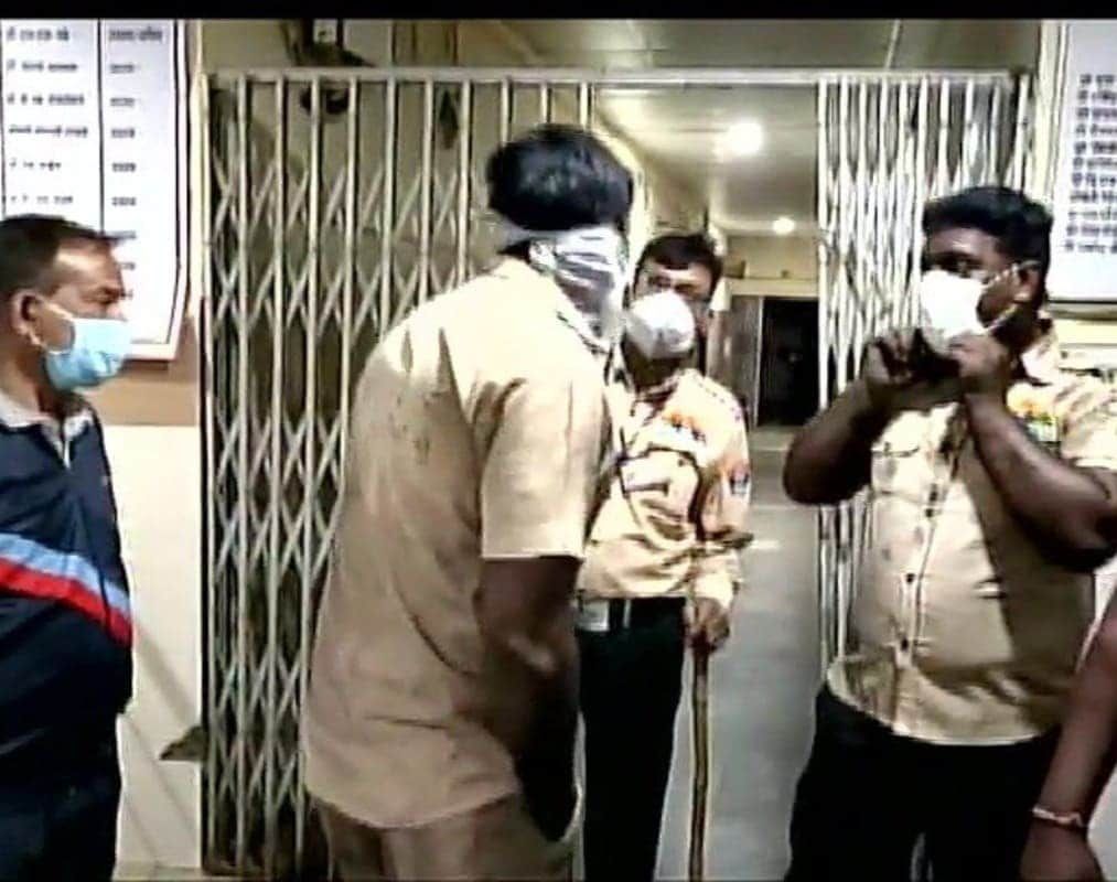 10 newborns killed in a major fire in a hospital in Maharashtra
