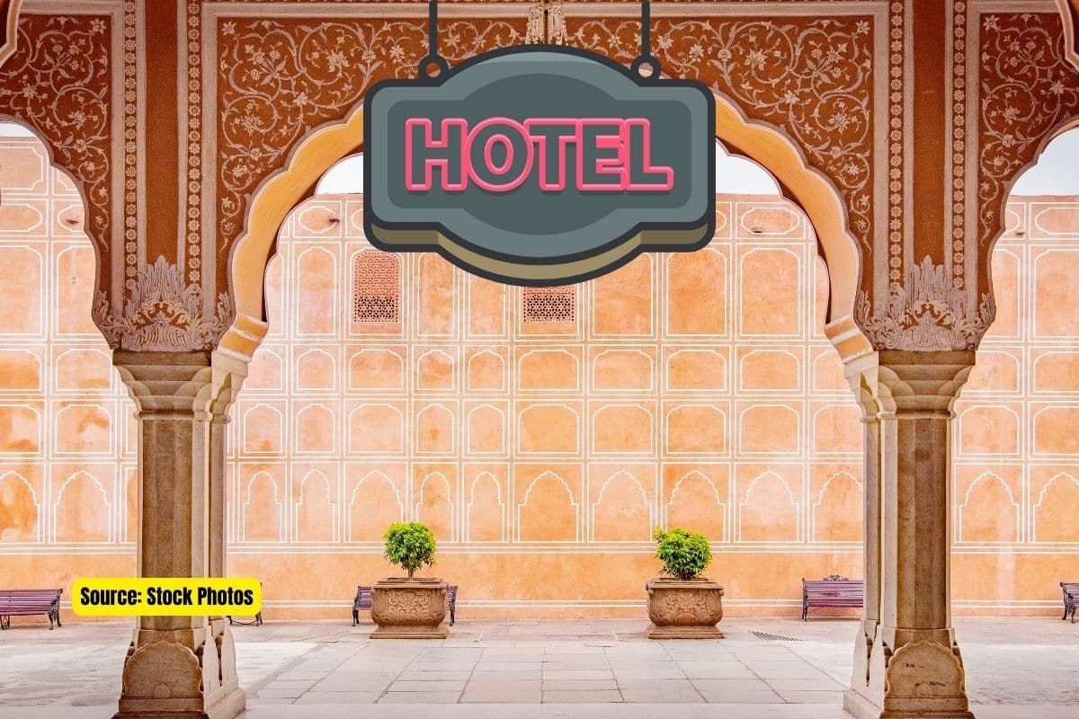 How to choose a hotel management college?