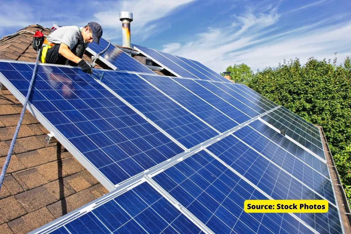 How to Install Solar Panels on rooftop and Earn money?