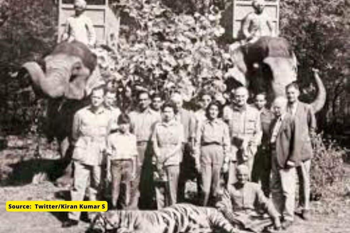 When Prince Philip hunt tiger on his visit to India
