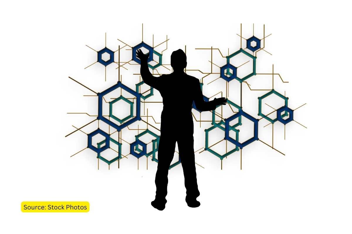 What are the positive impacts of blockchain on the environment?