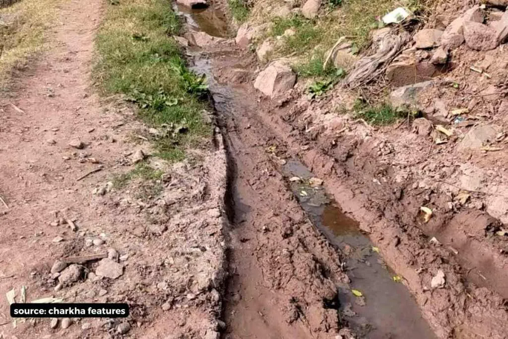 Complete development is not possible with incomplete road 