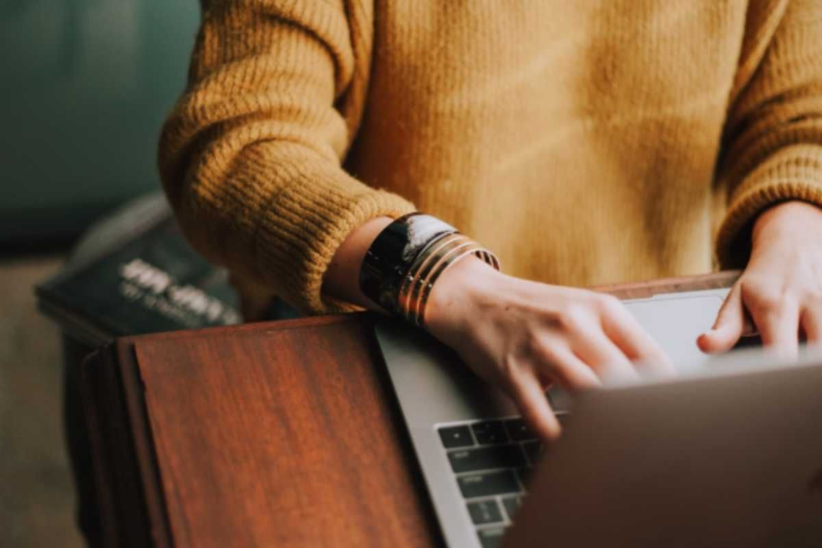 5 Low-Effort Ways to Make Extra Money in 2024