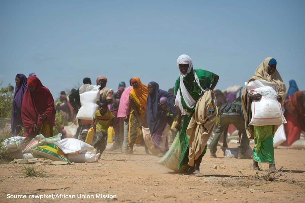 Women and girls bear brunt of water and sanitation crisis: UNICEF report