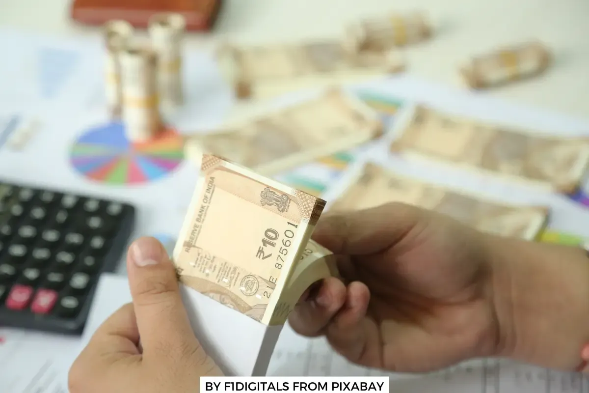 6 Reasons Why You Should Have a Savings Account