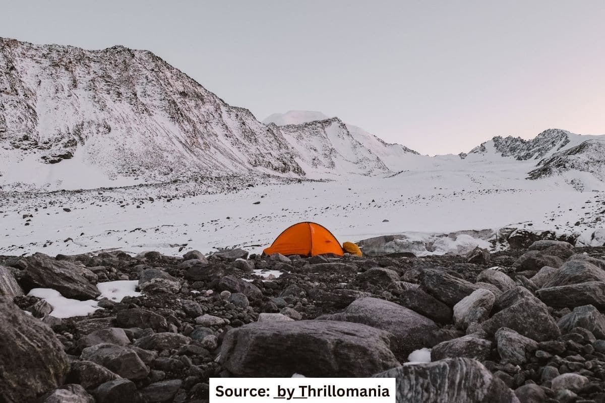 Exploring the Mystique of Indrahar Pass Trek with Paragliding